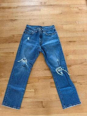 Levi’s 501 High Rise Button Up Jeans